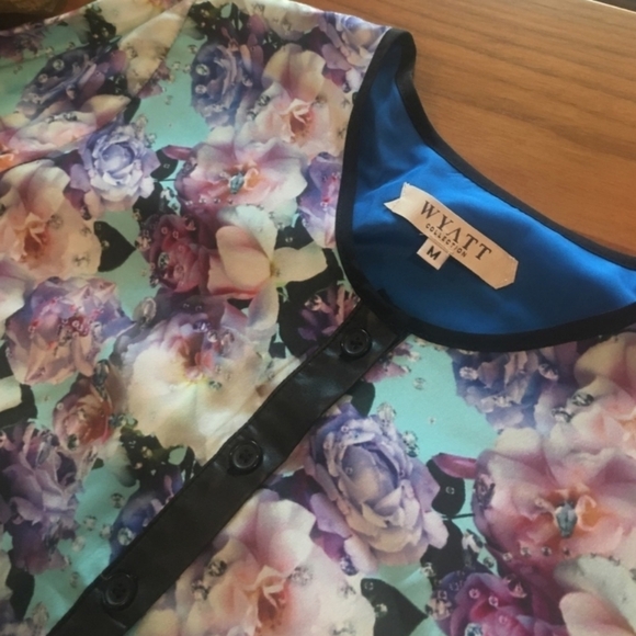 Wyatt Collection Floral Silk Long Sleeve Dress Size Medium - Picture 6 of 14